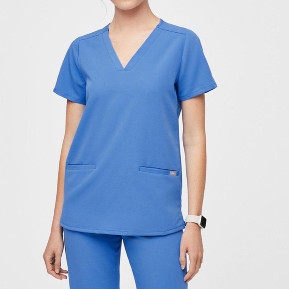 Figs Casma Three Pocket Scrub Top Light Blue Size Small